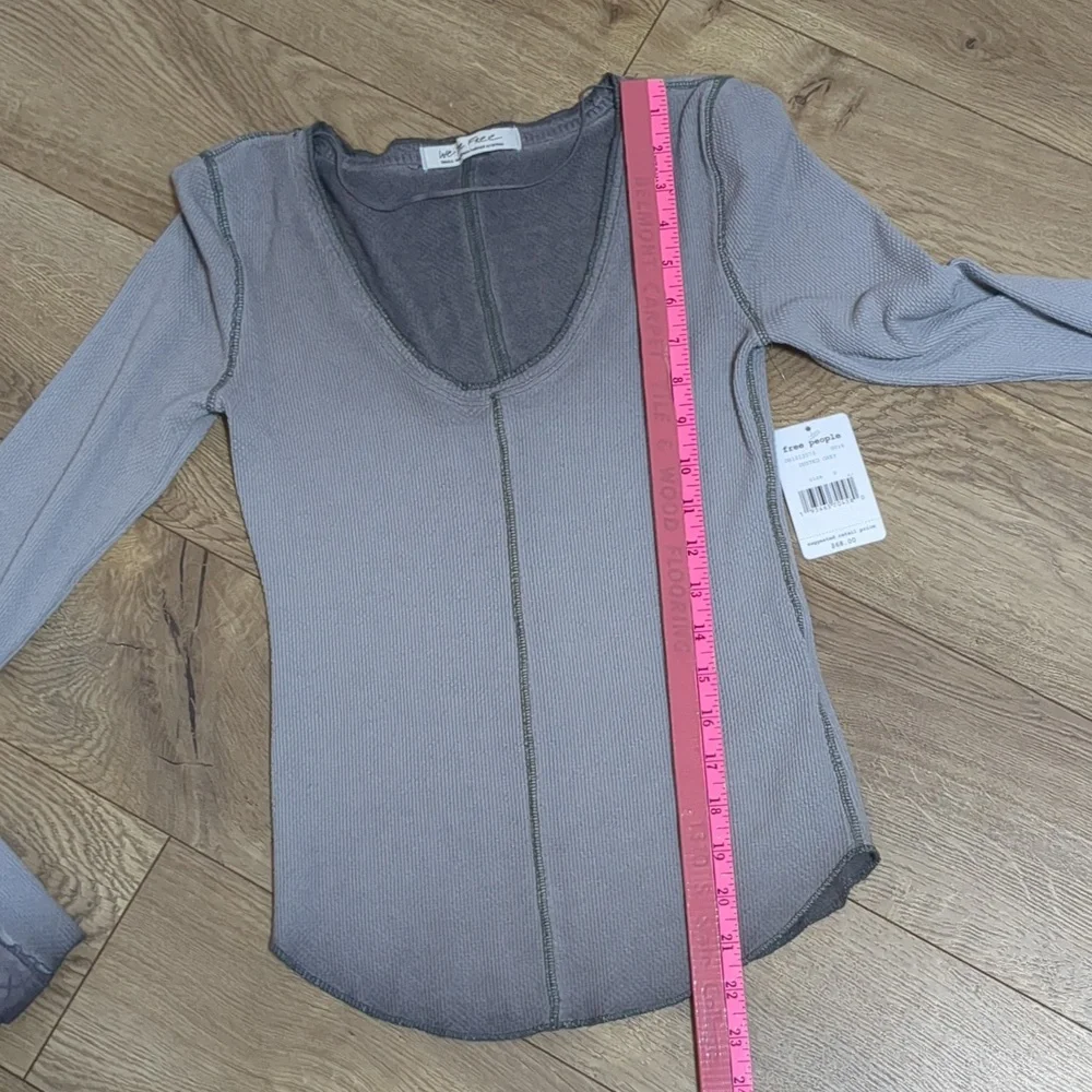 We the Free Dark Side Distressed Ombre Scoop Neck Thermal Top size Small - Picture 10 of 12